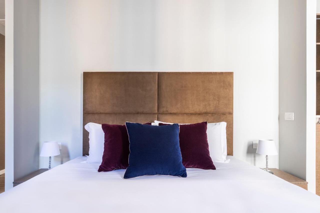 Giubbonari Suites Рим Екстериор снимка