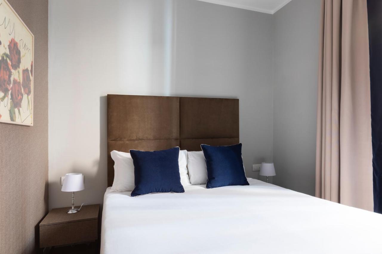 Giubbonari Suites Рим Екстериор снимка
